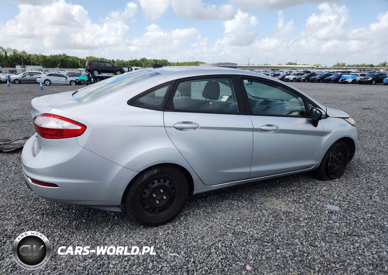 2016 Ford Fiesta S VIN:3FADP4AJ9GM144235 - 3