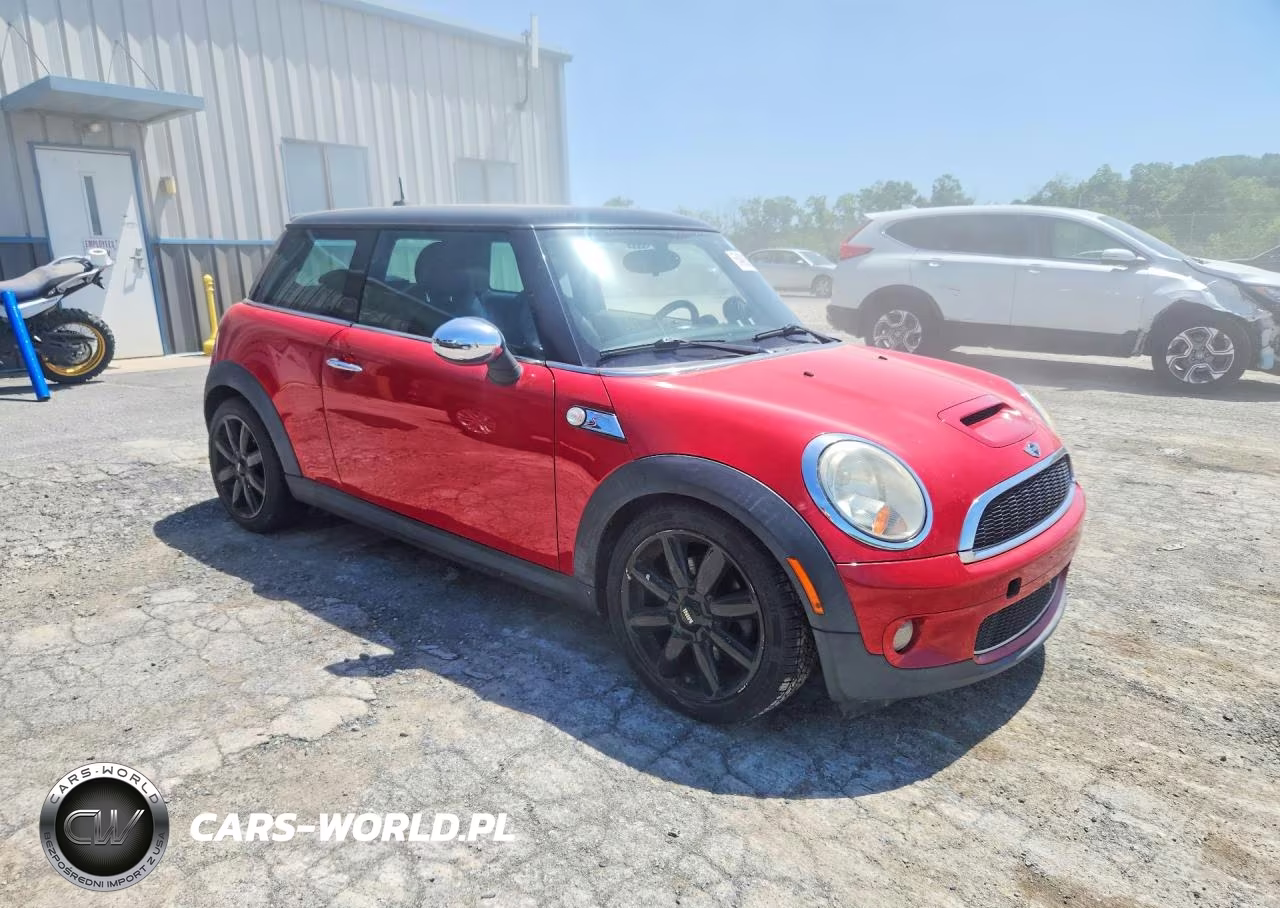 2009 Mini Cooper S VIN:WMWMF73579TW83761 - 4