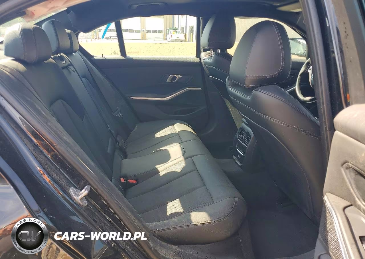 2024 BMW 330I VIN:3MW69FF05R8E39107 - 10