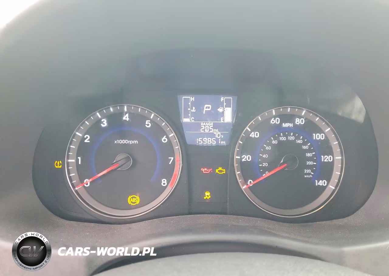 2015 Hyundai Accent Gs VIN:KMHCT5AE1FU211832 - 9