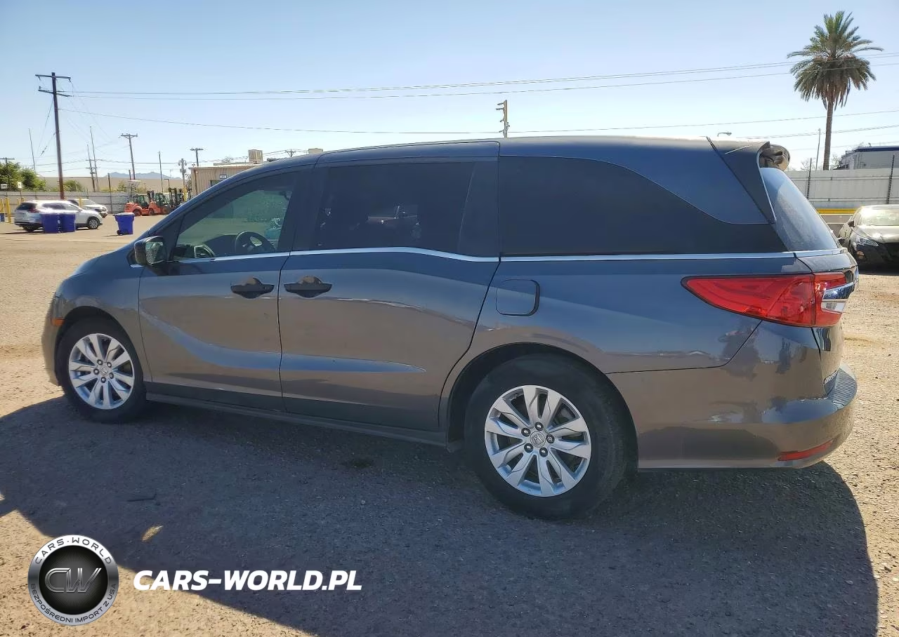 2019 Honda Odyssey Lx VIN:5FNRL6H21KB137847 - 2