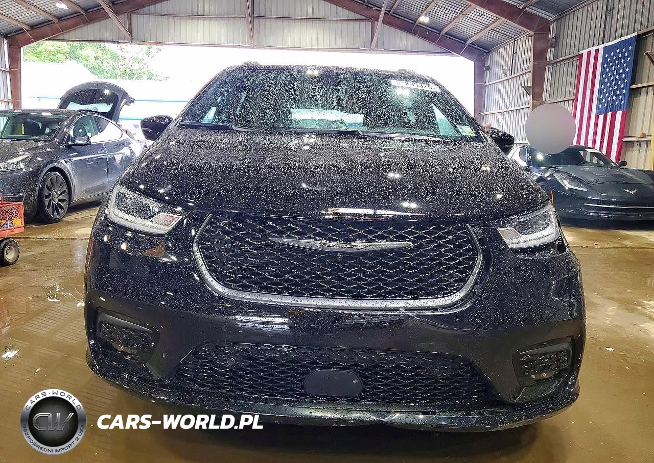 2024 Chrysler Pacifica Touring L VIN:2C4RC1BG4RR203006 - 5