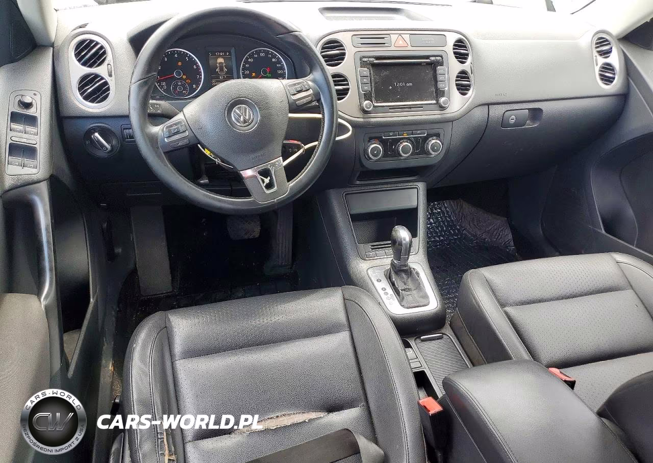 2011 Volkswagen Tiguan S VIN:WVGAV7AX3BW525138 - 8