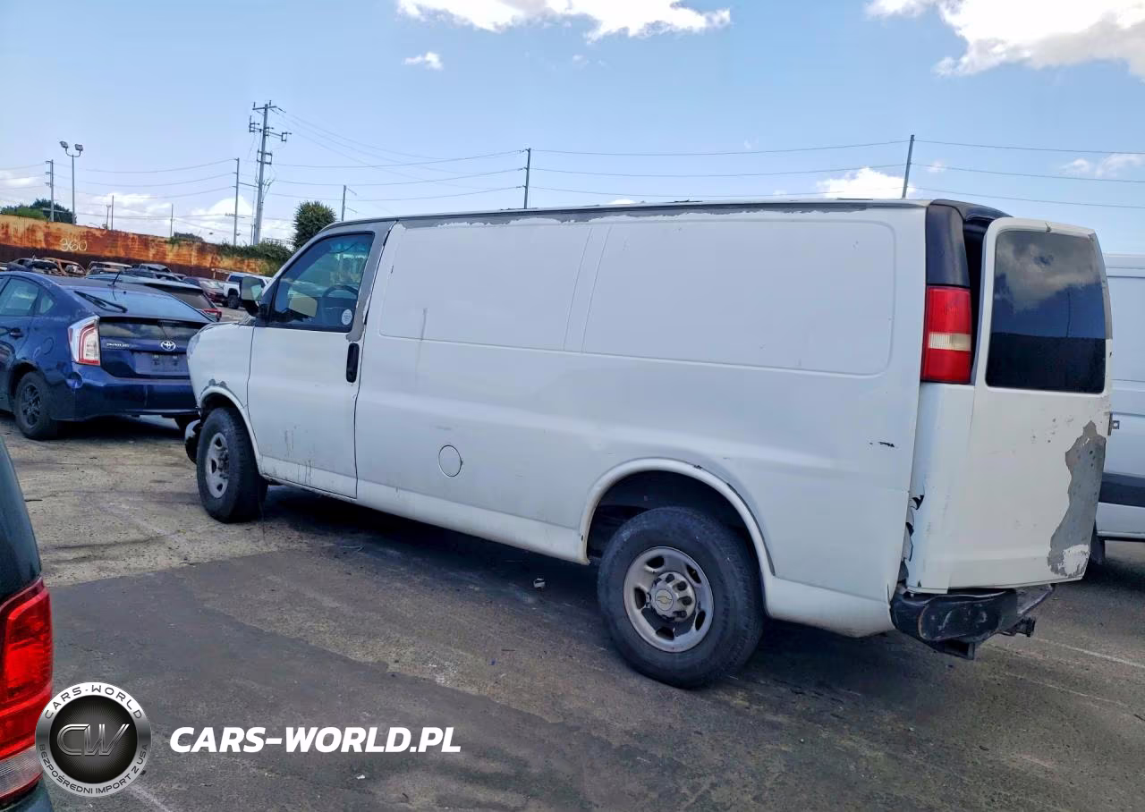 2008 Chevrolet Express G2500 VIN:1GCGG25C981151062 - 2