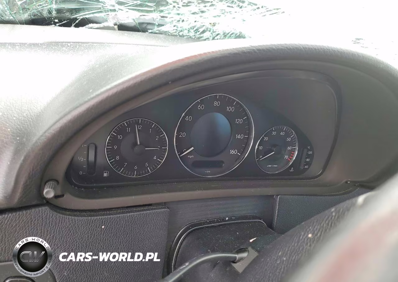 2006 Mercedes-Benz Clk 350 VIN:WDBTJ56J06F171102 - 9