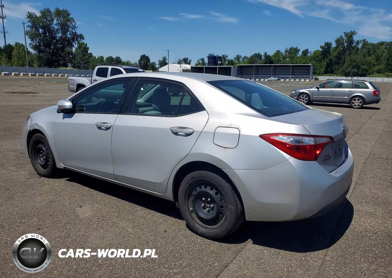 2015 Toyota Corolla Le VIN:2T1BURHE8FC378079 - 2