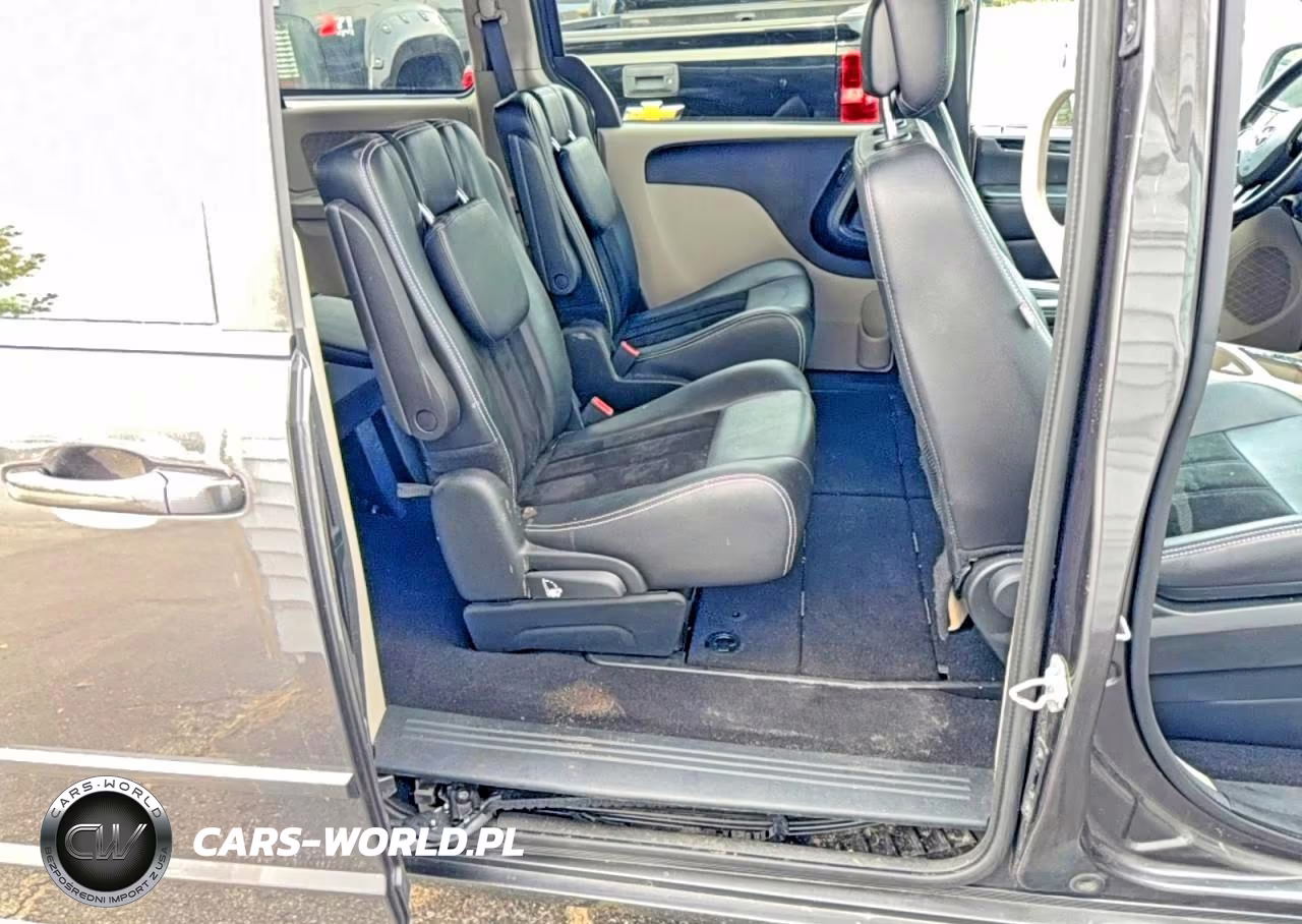 2017 Dodge Grand Caravan Sxt VIN:2C4RDGCGXHR573924 - 6