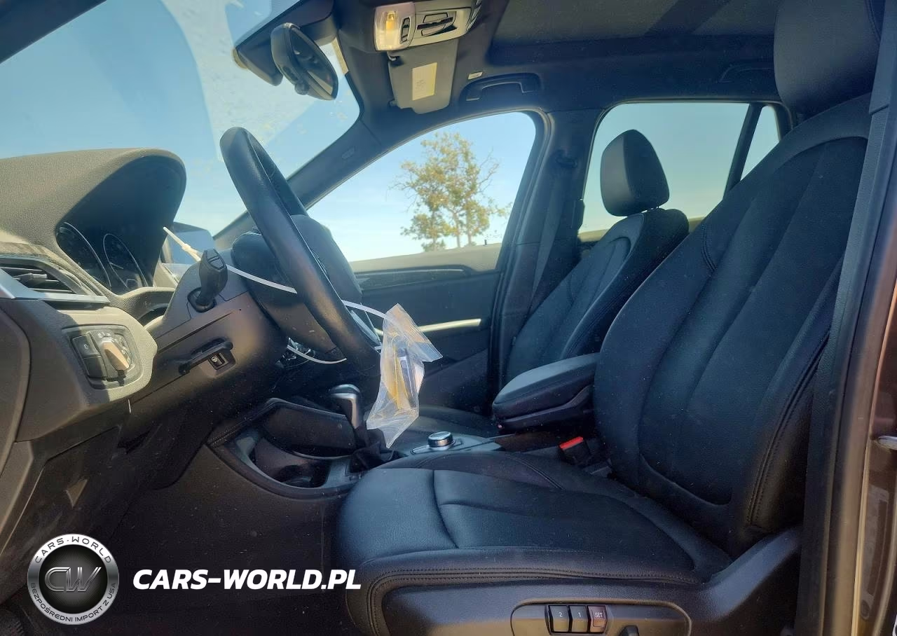 2019 BMW X1 Sdrive28I VIN:WBXHU7C54K3H45543 - 7