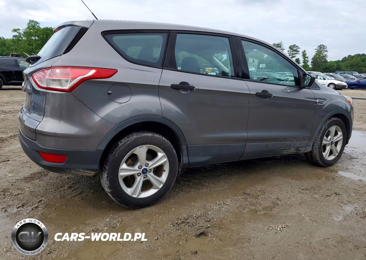 2014 Ford Escape S VIN:1FMCU0F73EUE46435 - 3