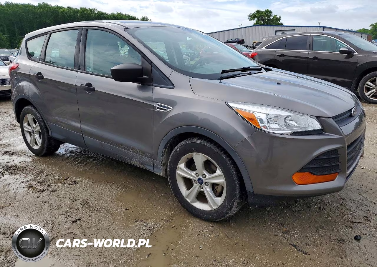 2014 Ford Escape S VIN:1FMCU0F73EUE46435 - 4