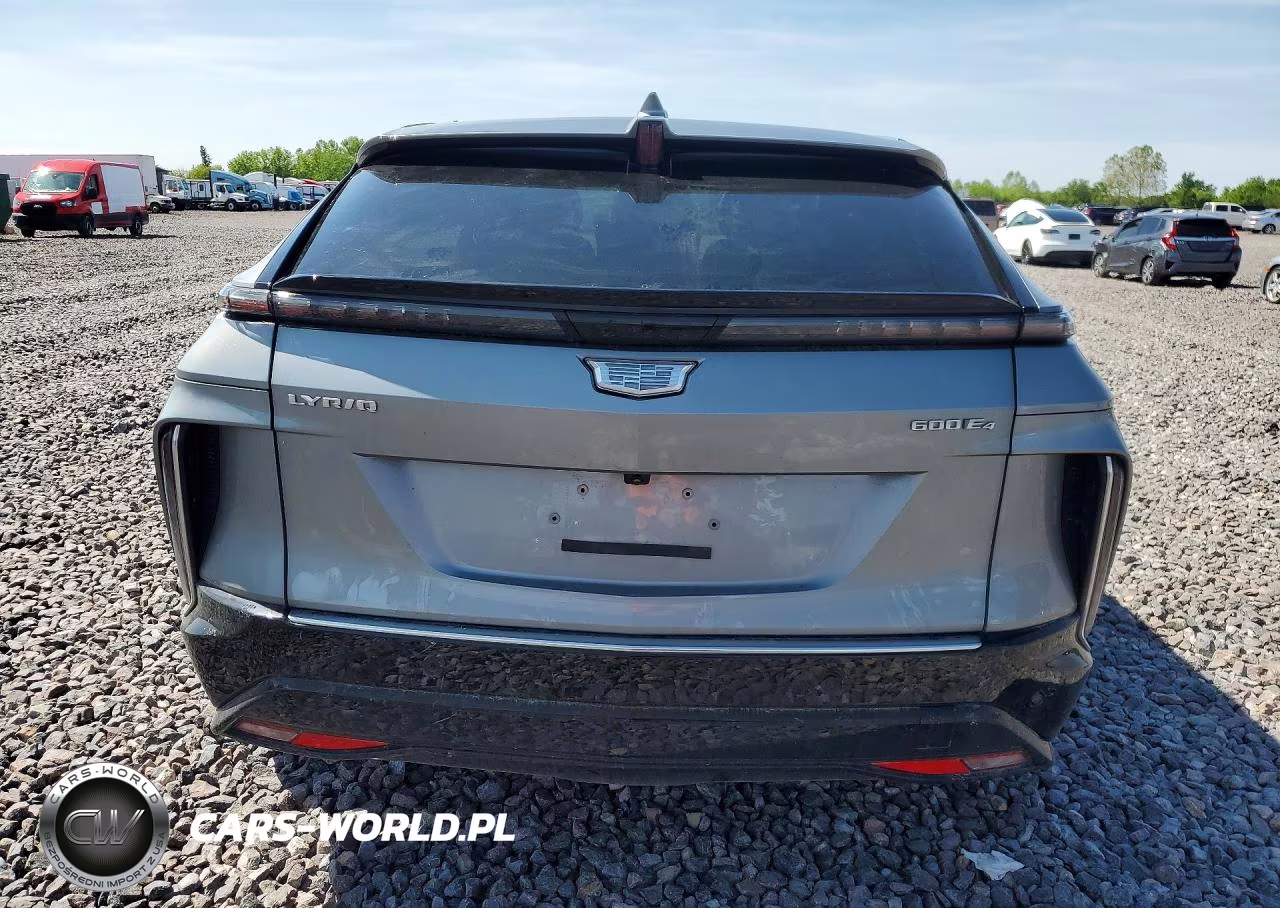2025 Cadillac Lyriq Luxury VIN:1GYKPNRL5SZ317201 - 6