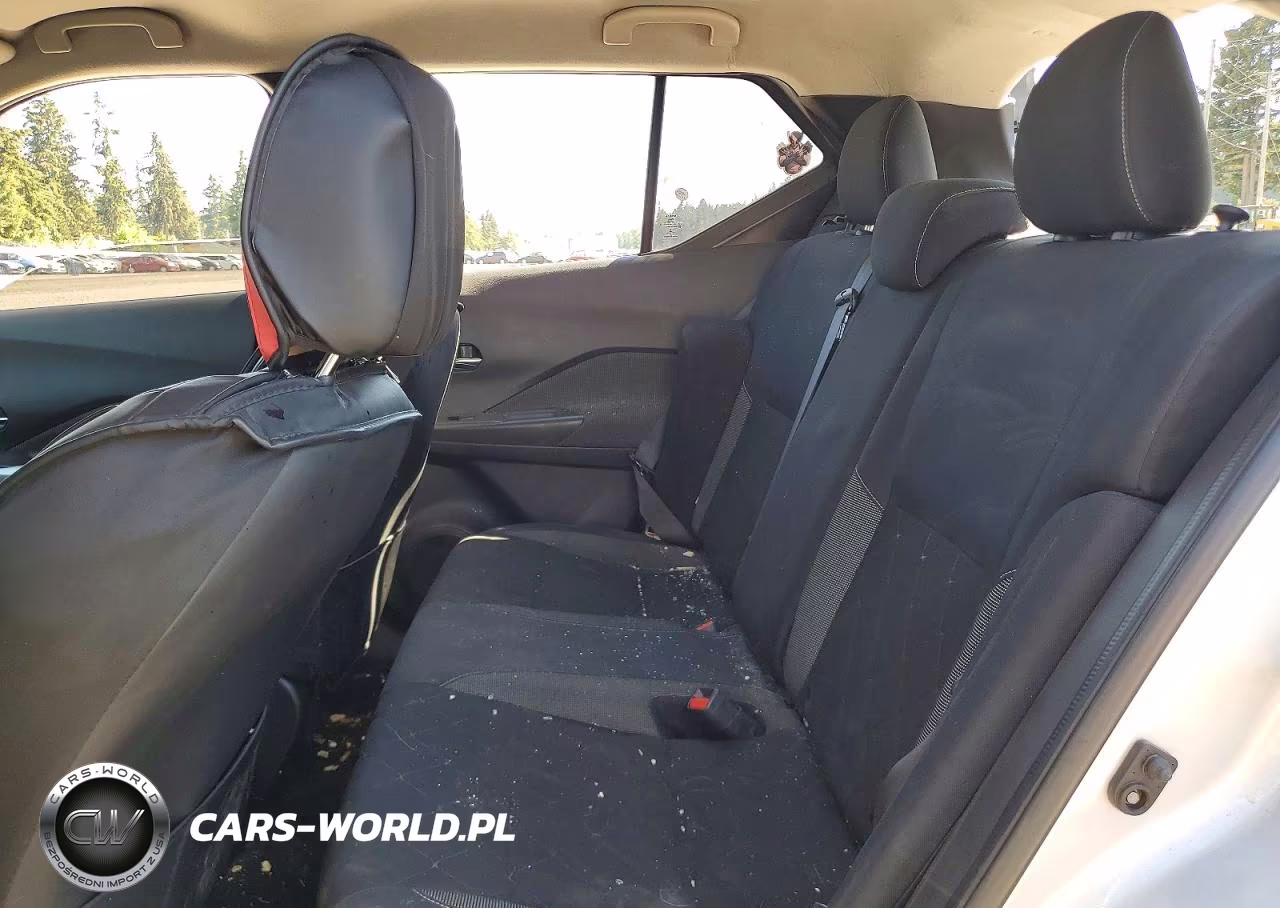 2020 Nissan Kicks Sv VIN:3N1CP5CV5LL479135 - 11