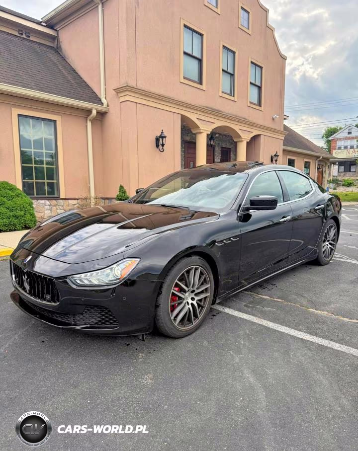 2015 Maserati Ghibli S