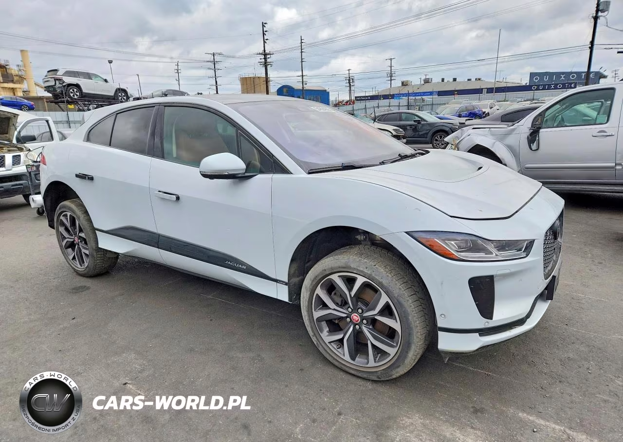 2019 Jaguar I-Pace First Edition VIN:SADHD2S18K1F68882 - 4