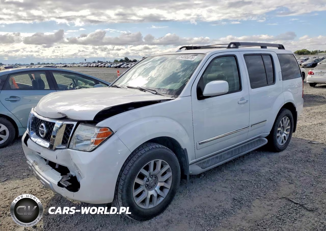 2010 Nissan Pathfinder S Fe+