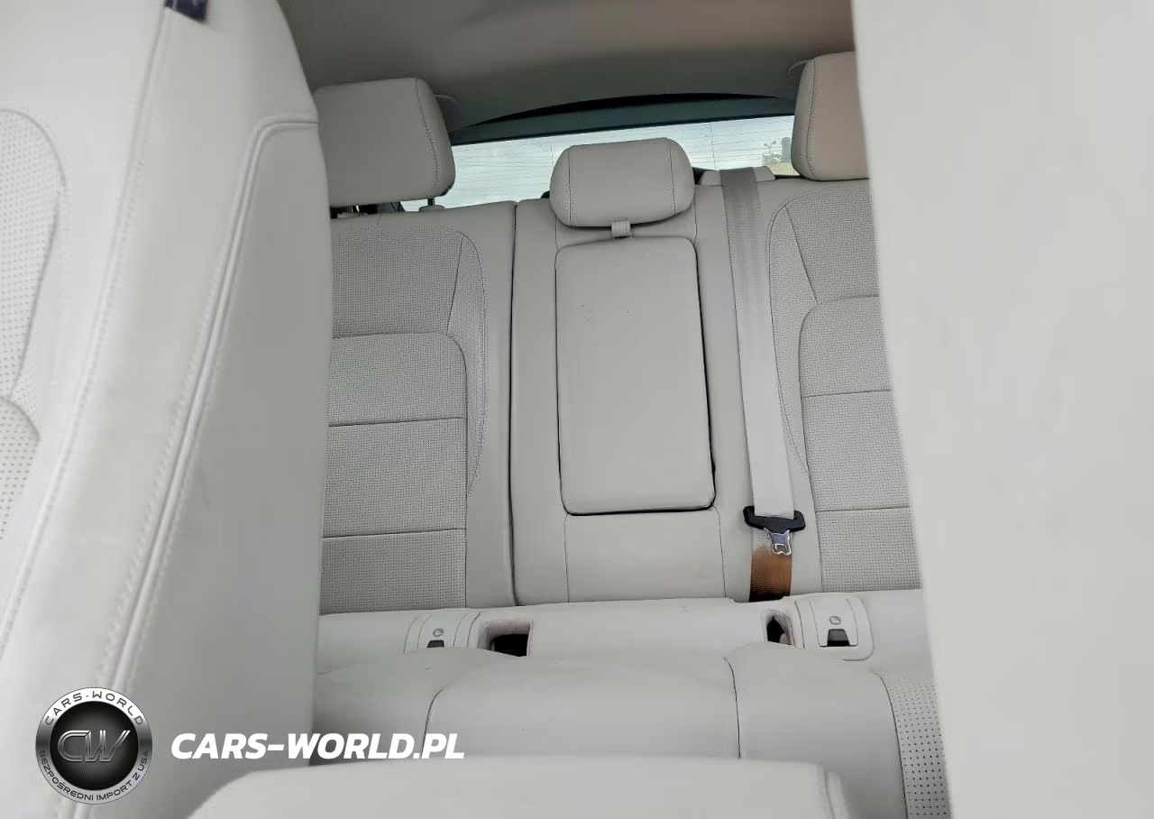 2019 Jaguar I-Pace First Edition VIN:SADHD2S17K1F72812 - 10