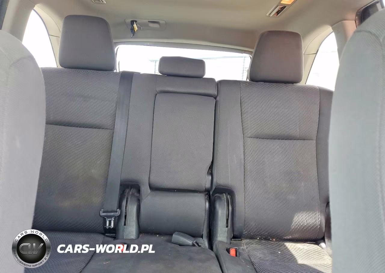 2019 Toyota Highlander Le VIN:5TDZZRFH1KS292790 - 10