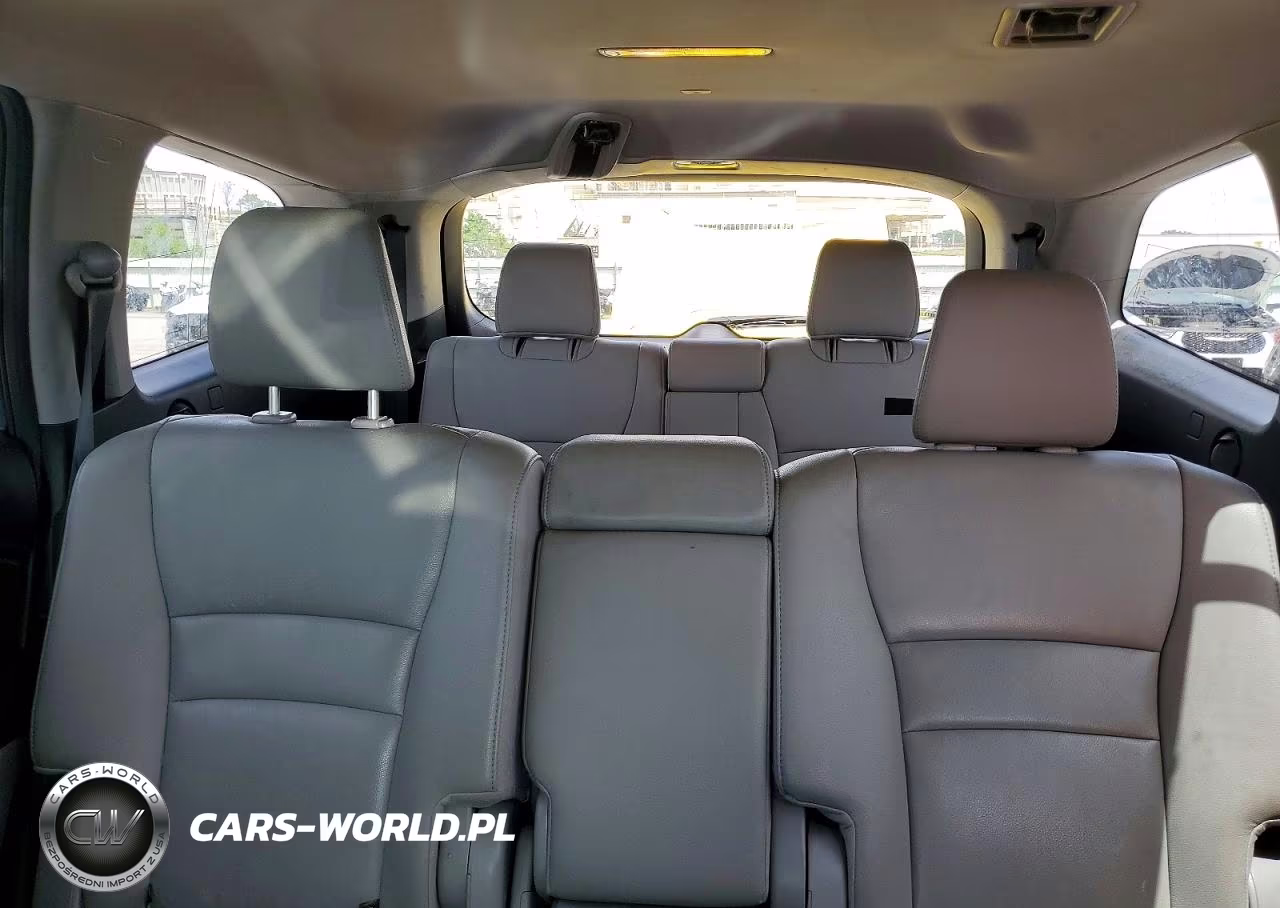 2017 Honda Pilot Touring VIN:5FNYF6H9XHB028618 - 10