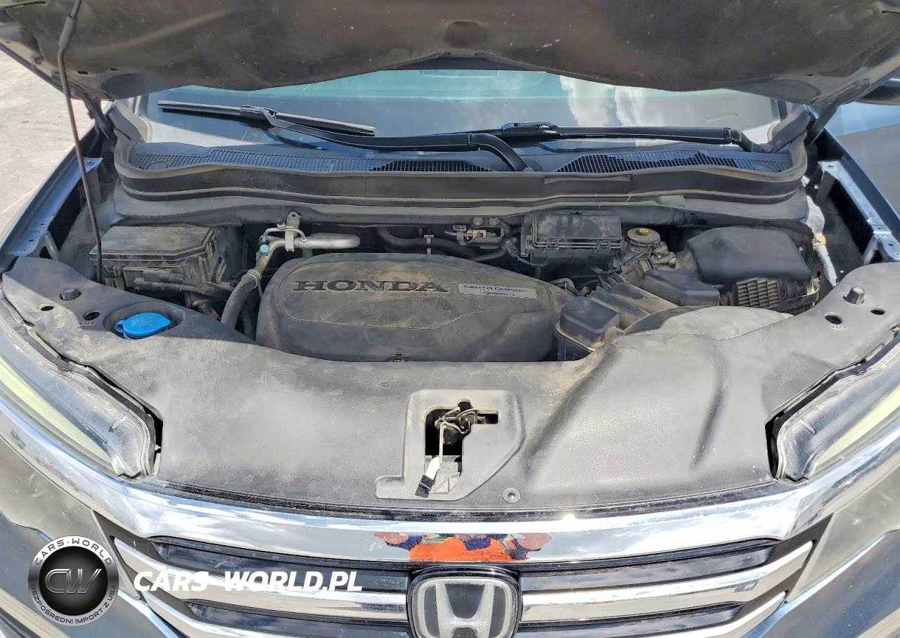 2017 Honda Pilot Touring VIN:5FNYF6H9XHB028618 - 12