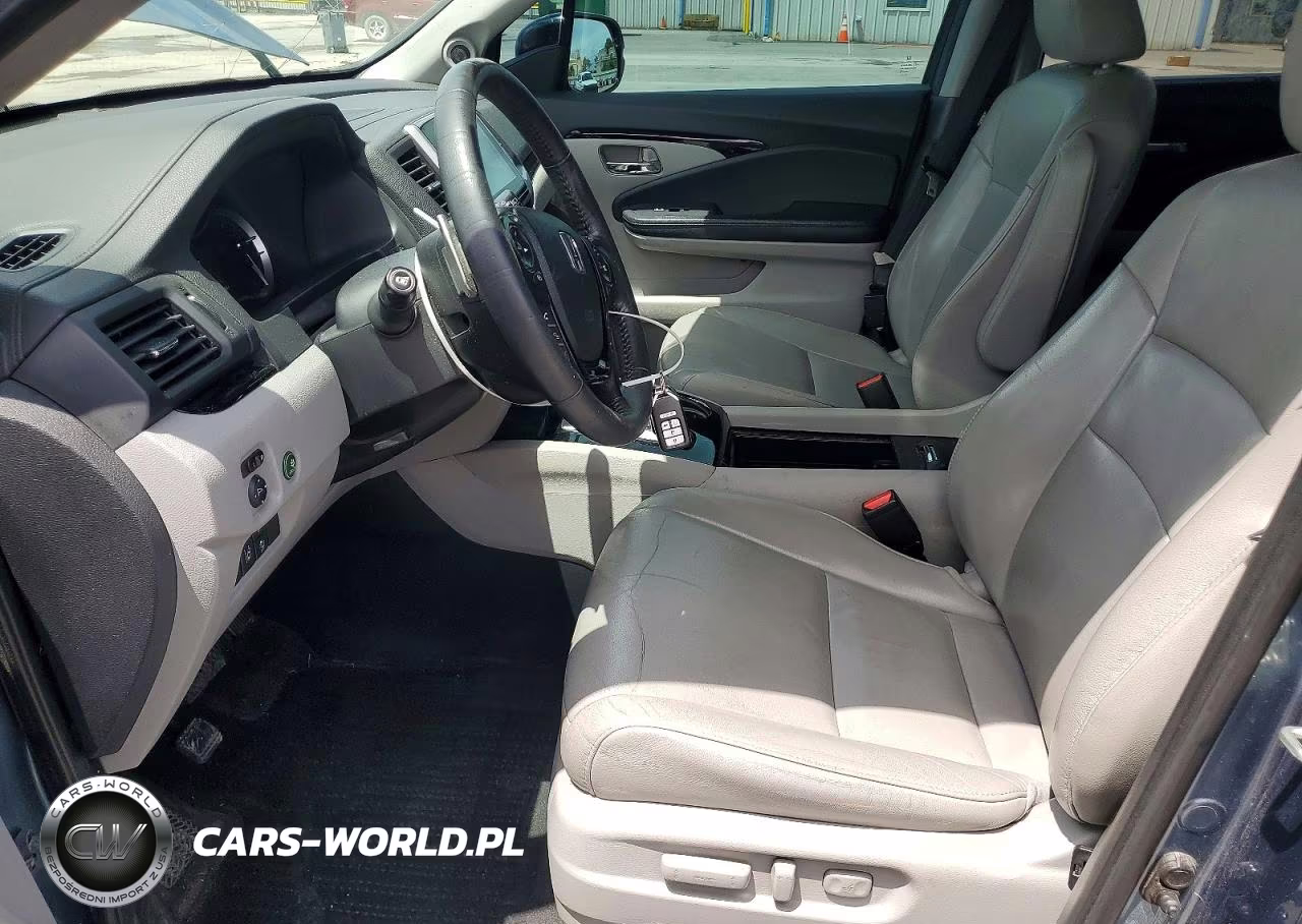 2017 Honda Pilot Touring VIN:5FNYF6H9XHB028618 - 7