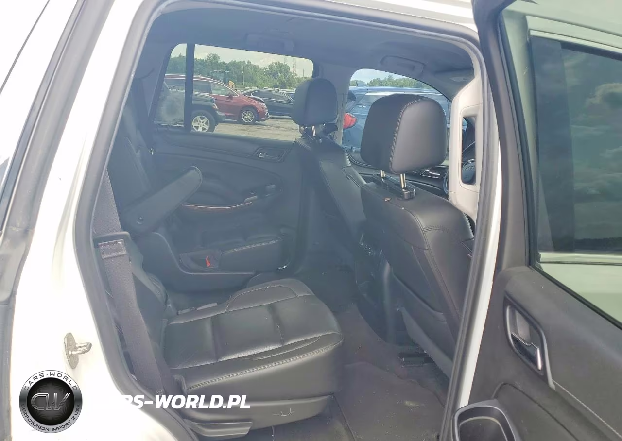 2018 Chevrolet Tahoe K1500 Premier VIN:1GNSKCKC3JR239140 - 11