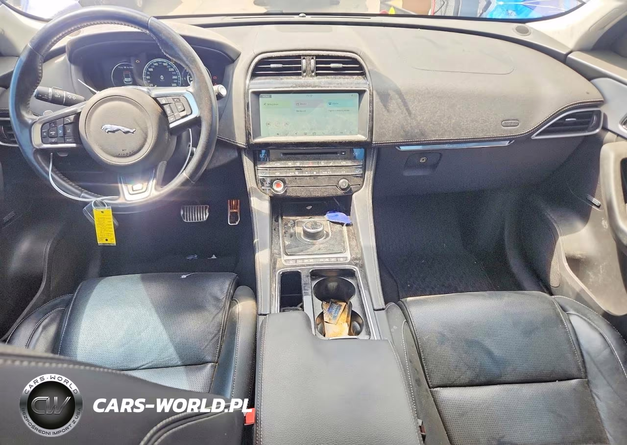 2018 Jaguar F-Pace R - Sport VIN:SADCL2FN0JA240295 - 8
