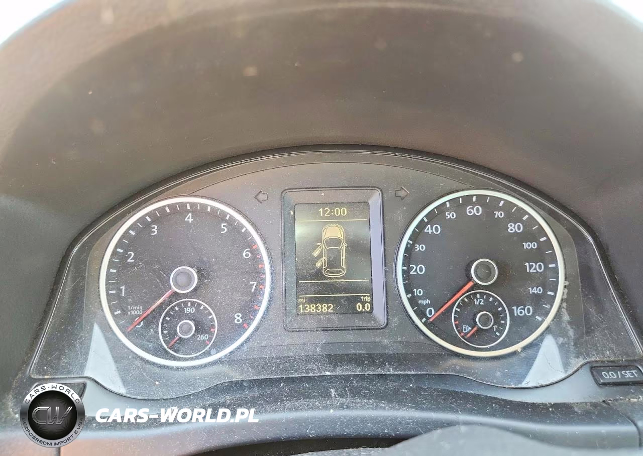 2013 Volkswagen Tiguan S VIN:WVGAV7AX2DW555461 - 9