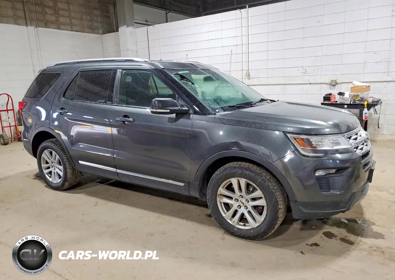 2019 Ford Explor Xlt VIN:1FM5K8D88KGB48658 - 4