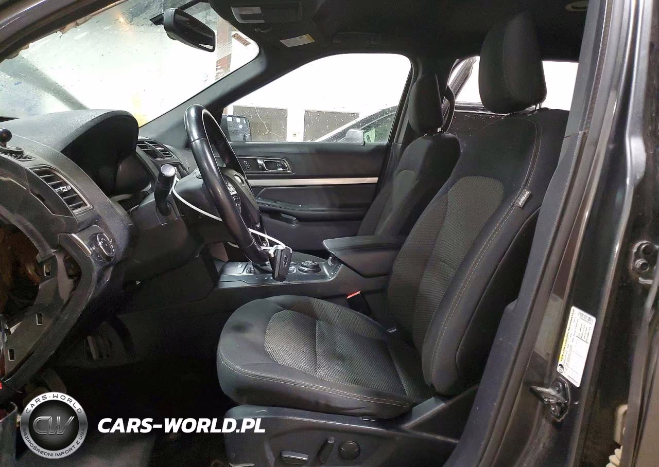 2019 Ford Explor Xlt VIN:1FM5K8D88KGB48658 - 7