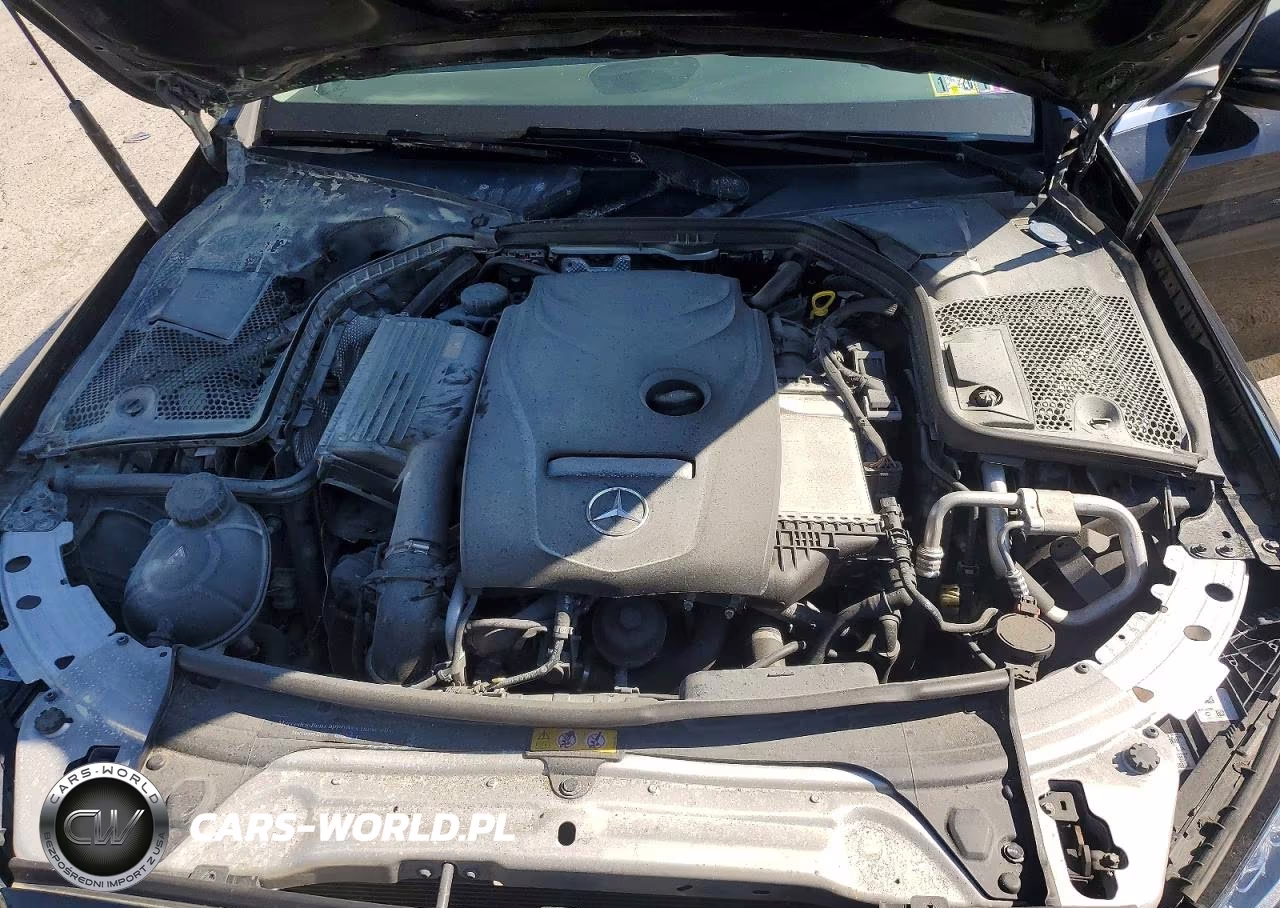 2016 Mercedes-Benz C 300 4Matic VIN:55SWF4KB0GU175194 - 11