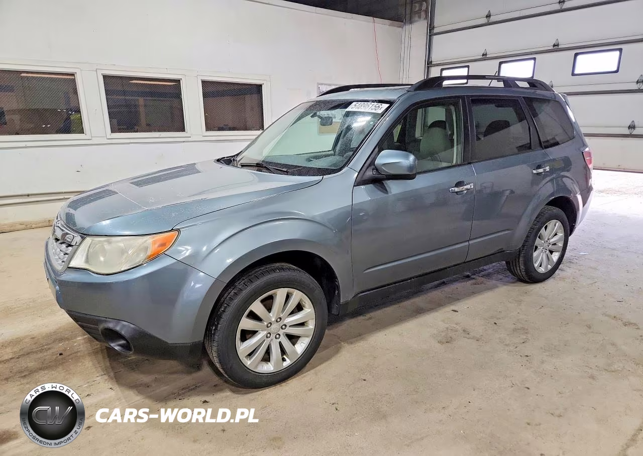 2012 Subaru Forester Premier – zdjęcie 1 z 13