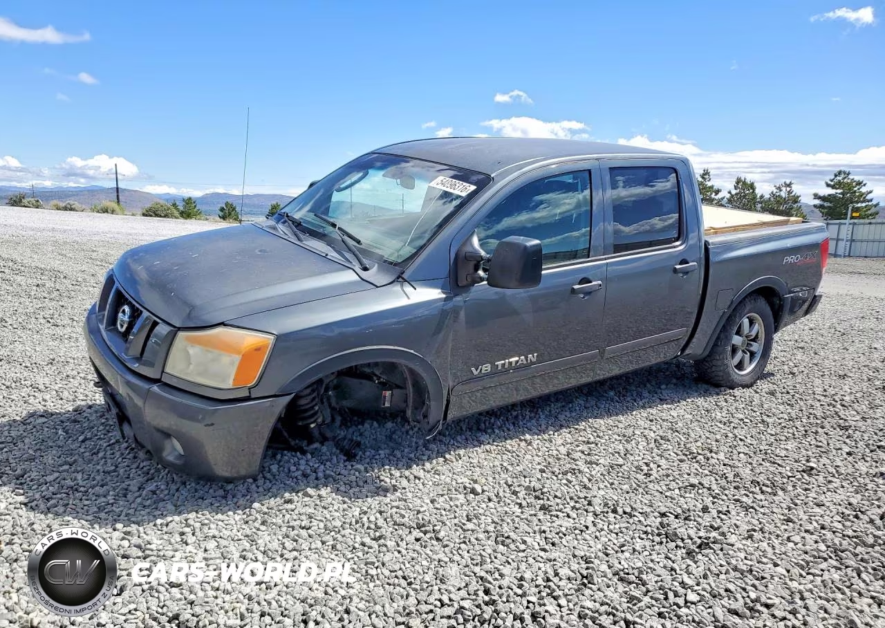 2011 Nissan Titan Sv