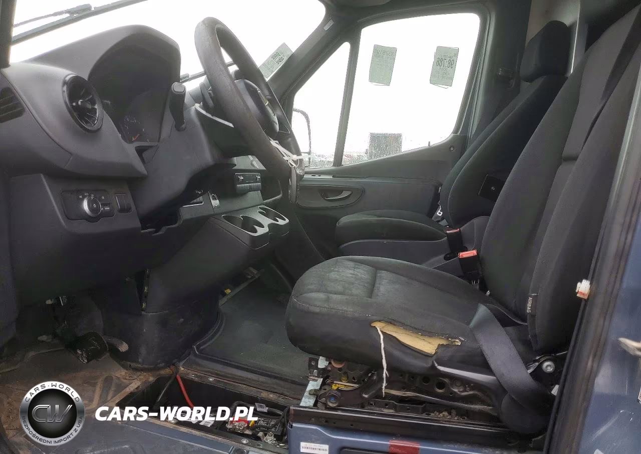 2019 Mercedes-Benz Sprinter 2500 VIN:WD4PF1CD1KP116020 - 7