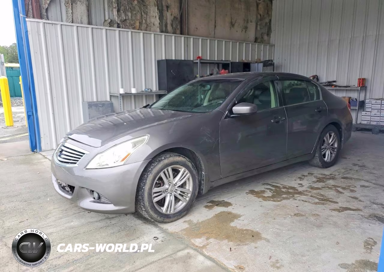 2011 Infiniti G25 Sedan X