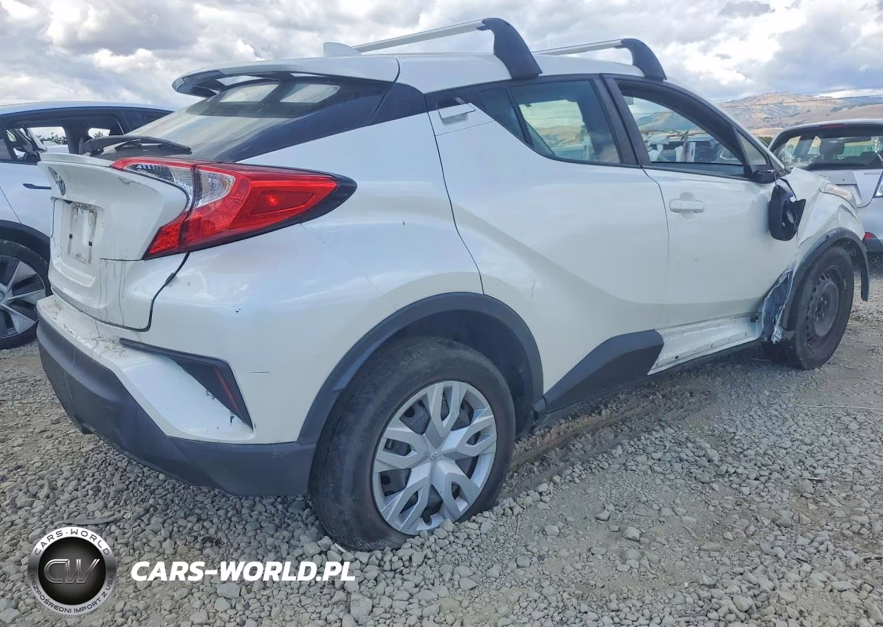 2020 Toyota C-Hr Le VIN:JTNKHMBX4L1090878 - 3