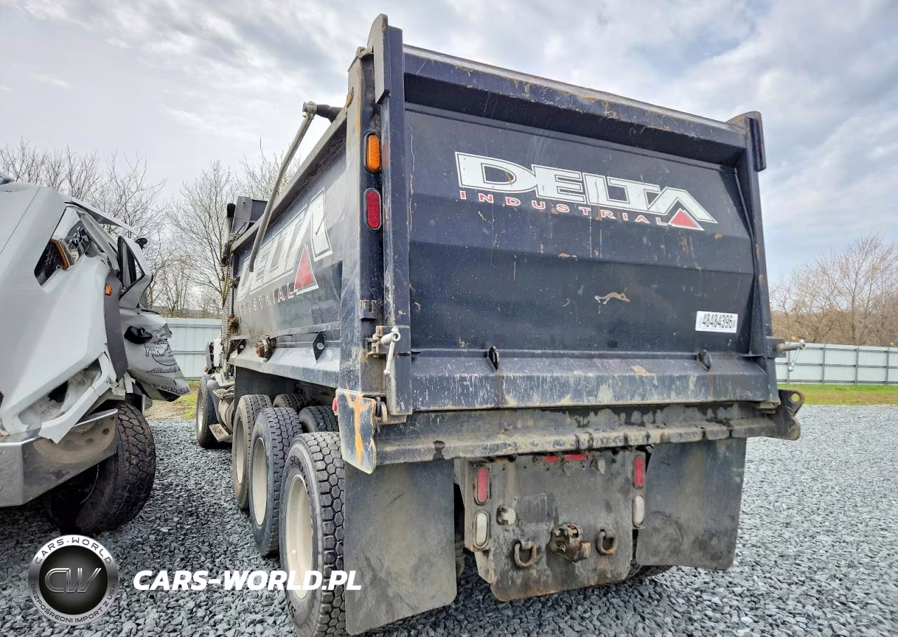 2015 Caterpillar Ct660 Dump Truck VIN:3HTJGTKT1FN658163 - 3
