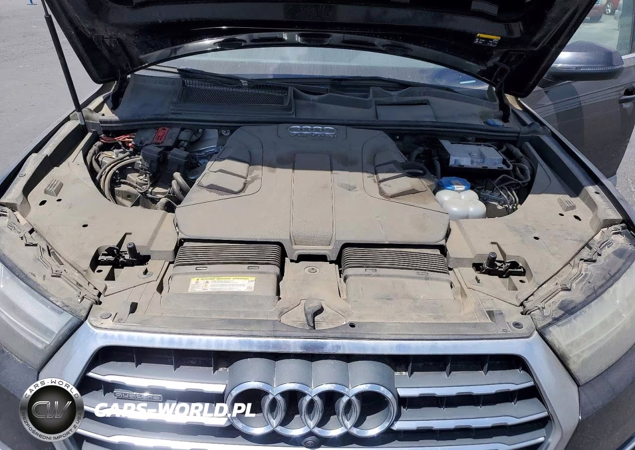 2017 Audi Q7 Premium Plus VIN:WA1LAAF75HD013409 - 12