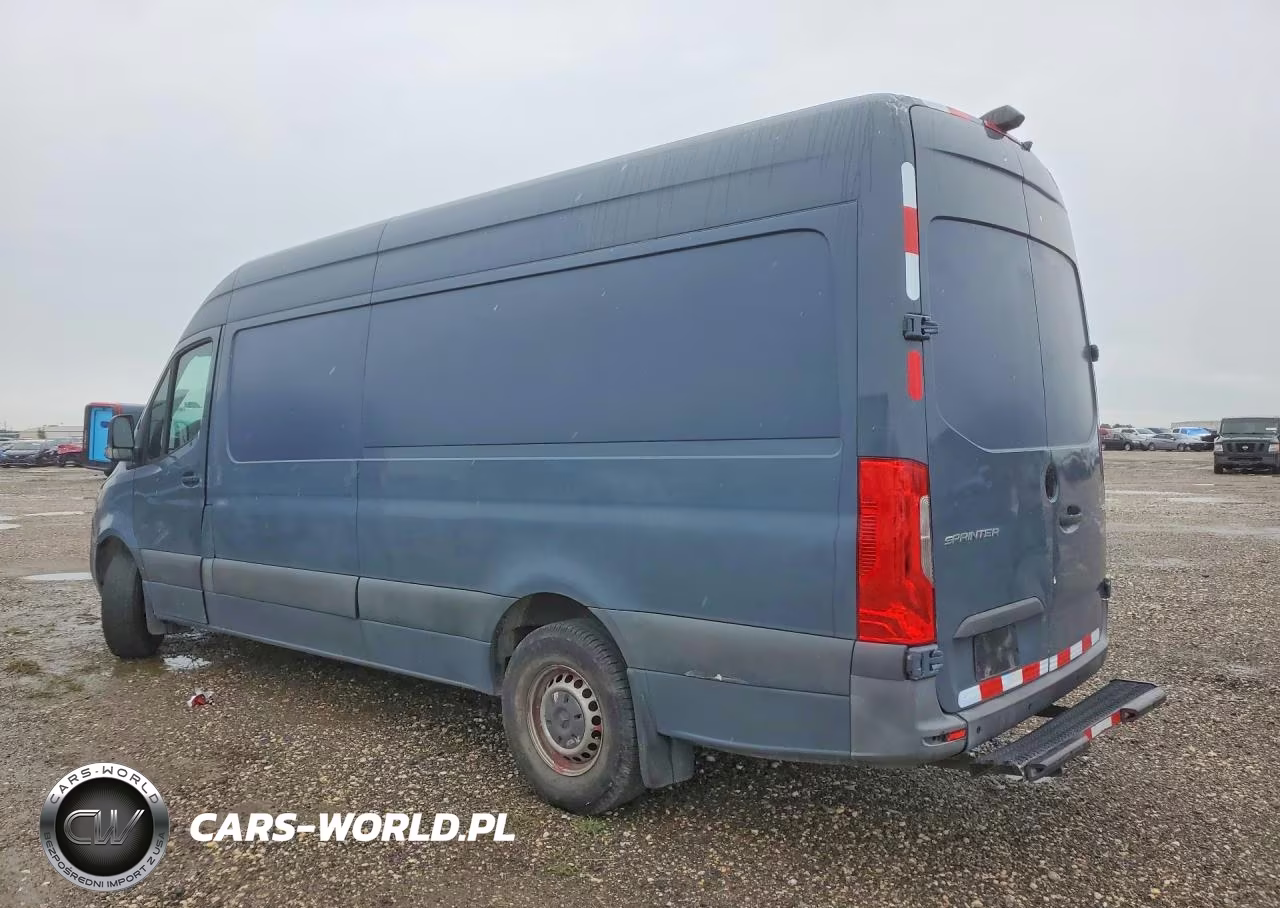 2019 Mercedes-Benz Sprinter 2500 VIN:WD4PF1CD0KP142074 - 2
