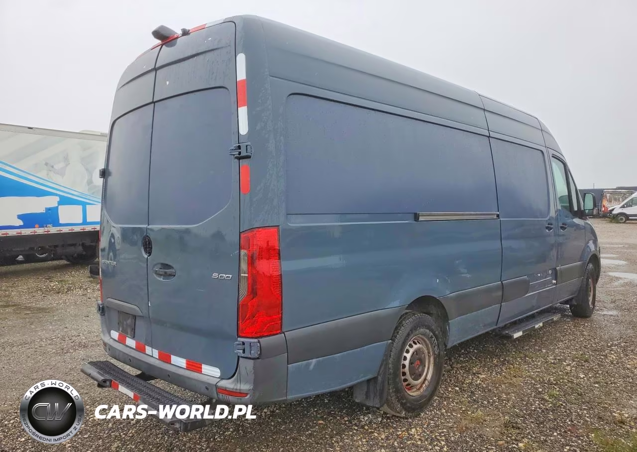 2019 Mercedes-Benz Sprinter 2500 VIN:WD4PF1CD0KP142074 - 3