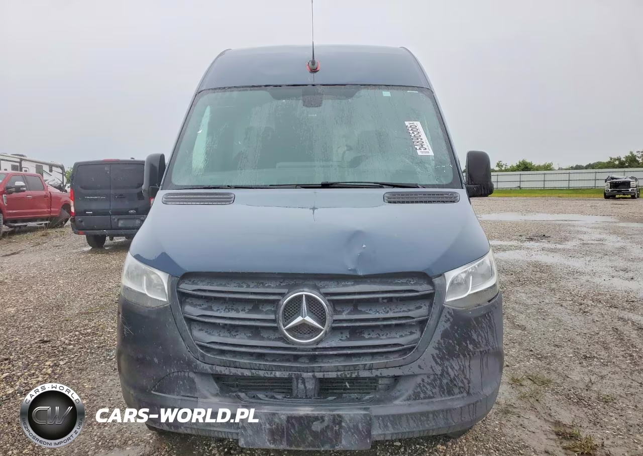 2019 Mercedes-Benz Sprinter 2500 VIN:WD4PF1CD0KP142074 - 5