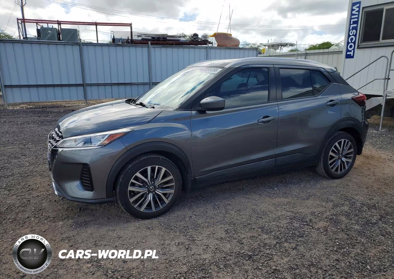 2021 Nissan Kicks Sv
