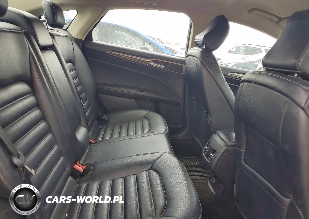 2020 Ford Fusion Sel VIN:3FA6P0CD1LR130688 - 10