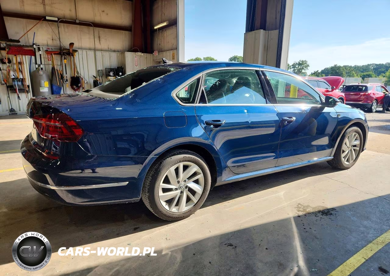 2018 Volkswagen Passat Se VIN:1VWBA7A38JC050777 - 3