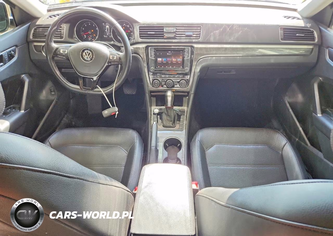 2018 Volkswagen Passat Se VIN:1VWBA7A38JC050777 - 8