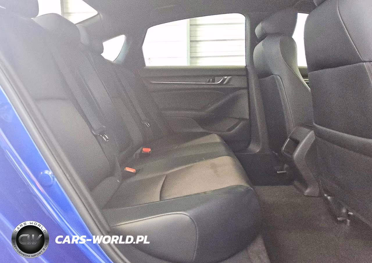 2018 Honda Accord Sport VIN:1HGCV1F37JA213188 - 10