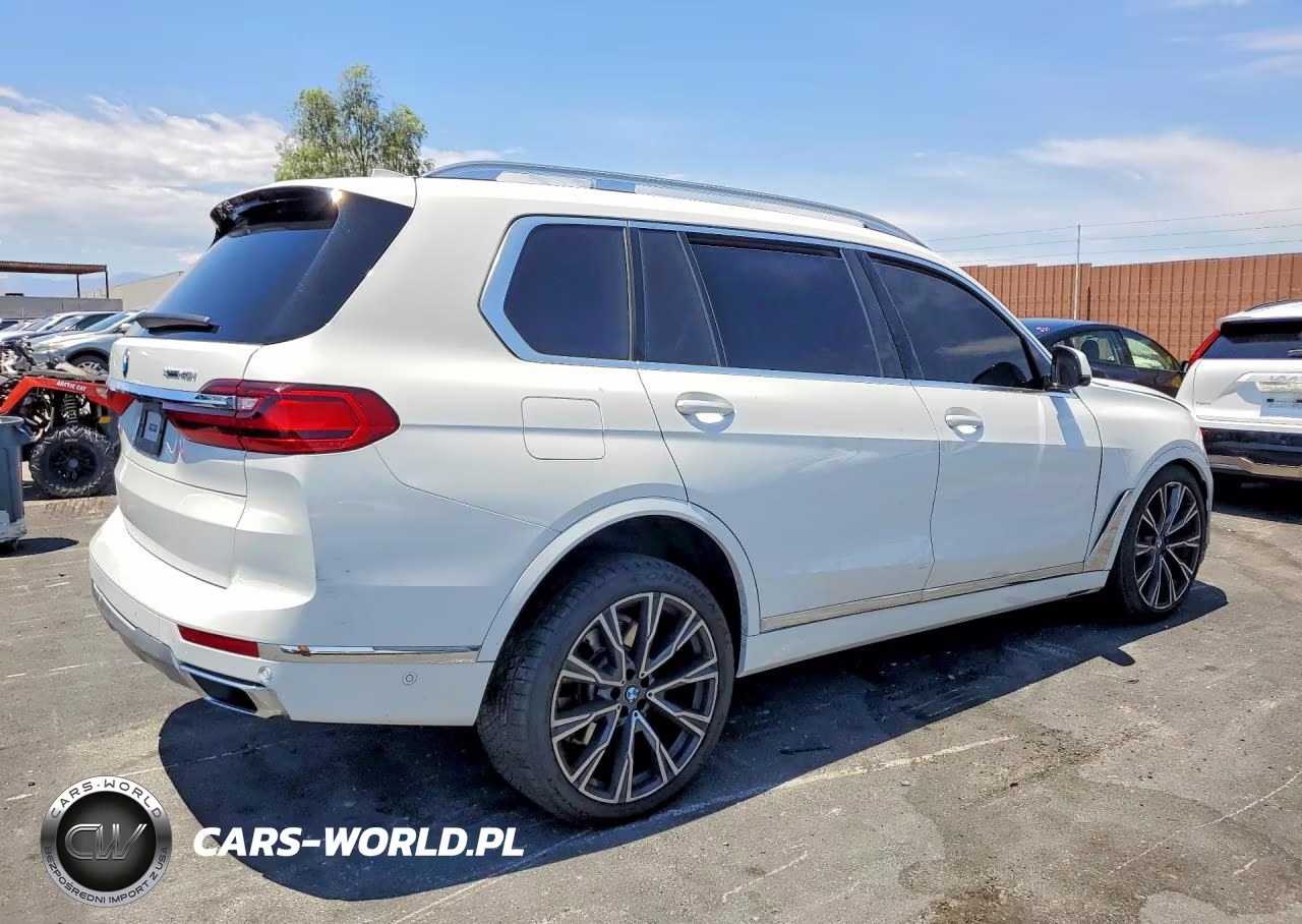 2022 BMW X7 xDrive40I VIN:5UXCW2C09N9M36592 - 3