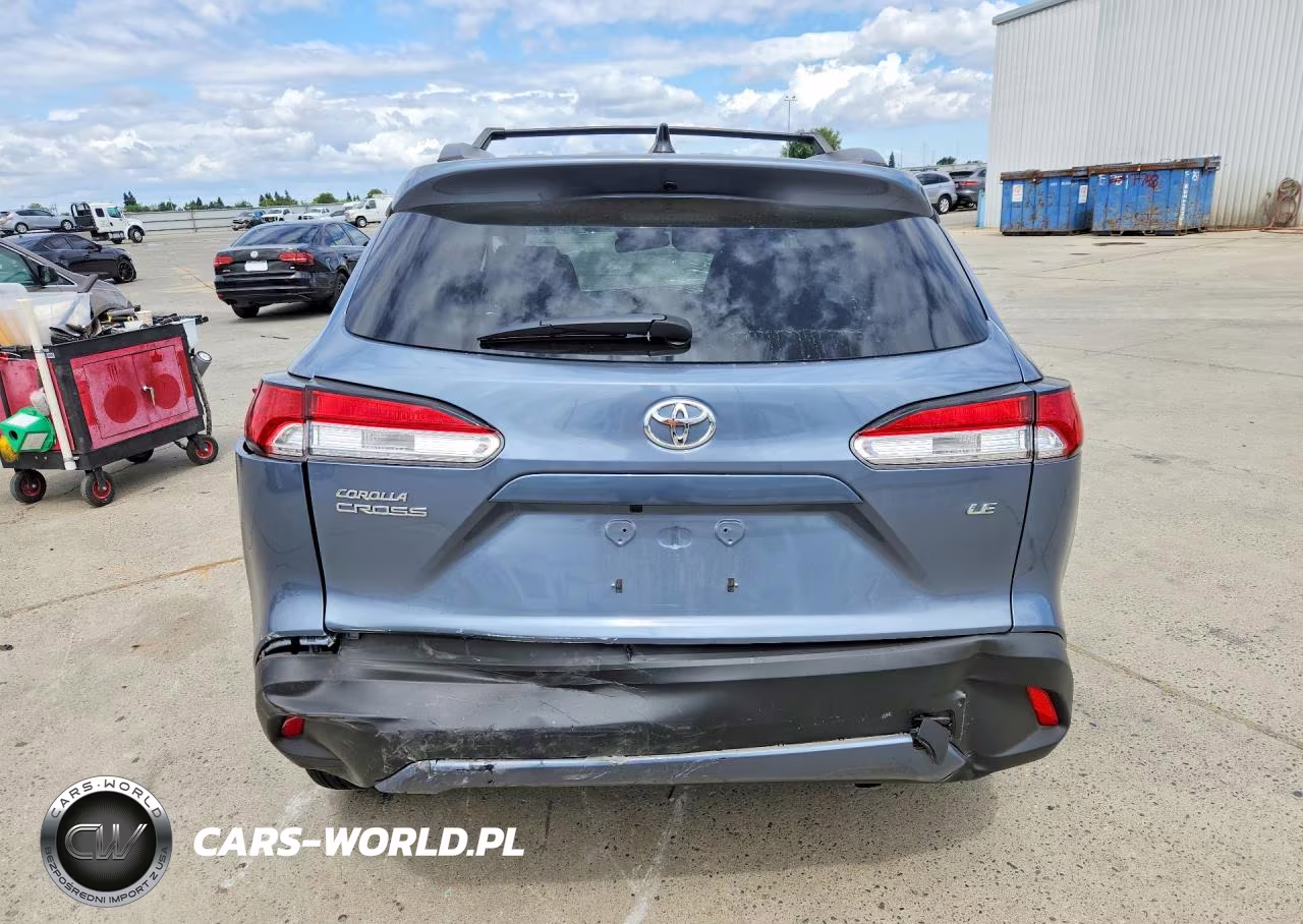 2025 Toyota Corolla Cross Le VIN:7MUCAAAG0SV135741 - 6