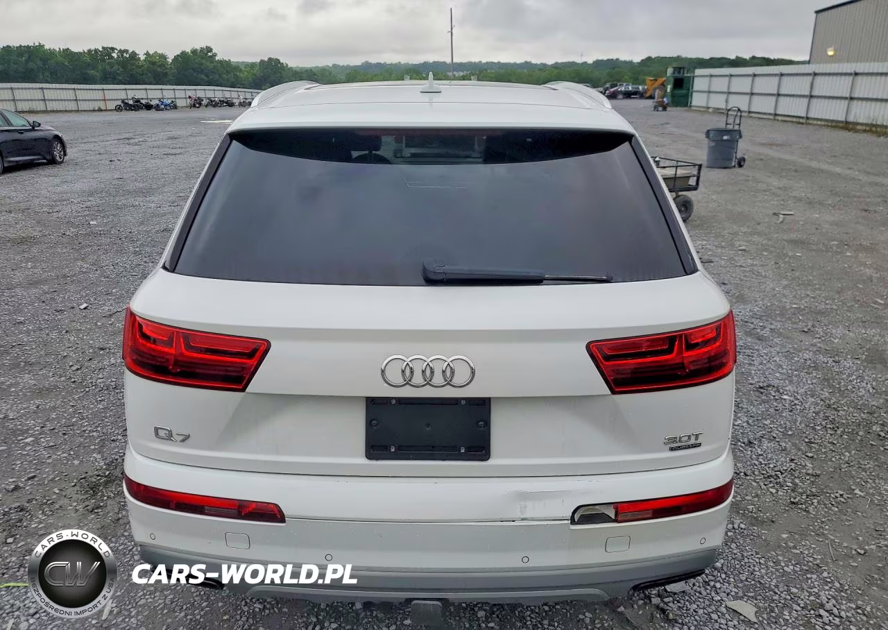 2017 Audi Q7 Prestige VIN:WA1VAAF78HD015230 - 6