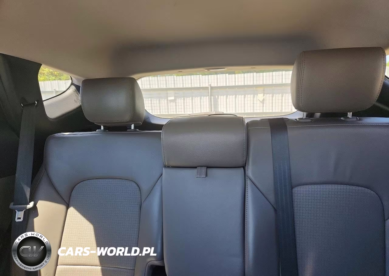 2016 Hyundai Santa Fe Sport 2.0T VIN:5XYZUDLA0GG312363 - 10