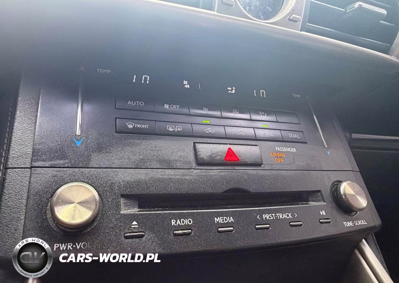 2016 Lexus Is 200T VIN:JTHBA1D28G5008169 - 13